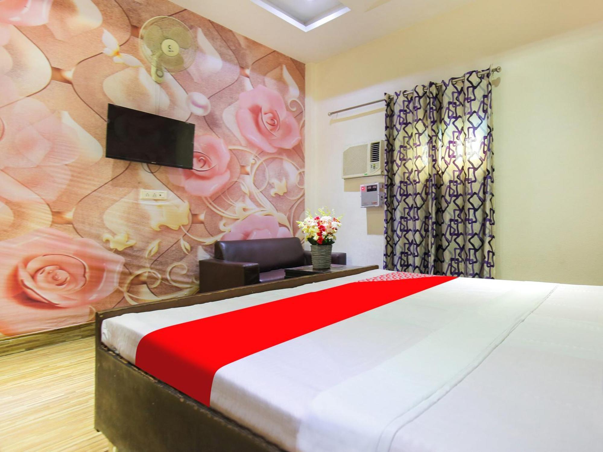 Oyo Flagship Hotel Le Aley Regency Ludhiana Zewnętrze zdjęcie